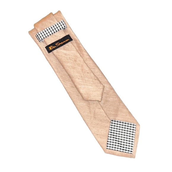 Ben Sherman Linen and Silk Taupe Tie - Picture 2 of 10